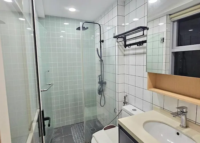 The Infinity Towers In Bgc - Spectacular 2br Near Hight Street * Manila